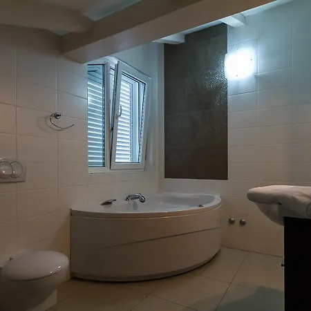 Apartment Marco Polo Banjol