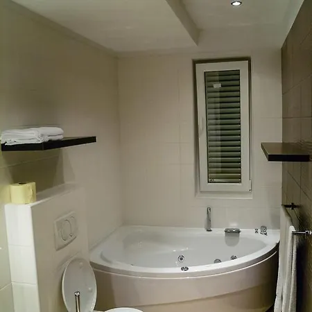 Marco Polo Apartman Banjol