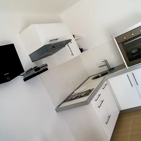Marco Polo Apartment *